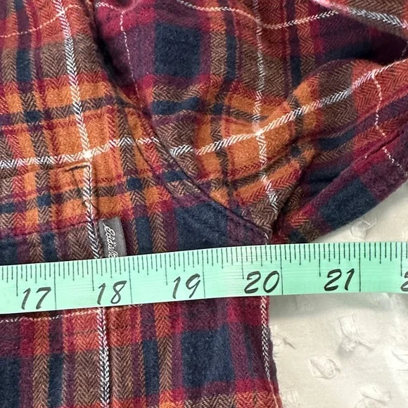 Eddie Bauer Outdoor Timeless Men's Checkered Flannel Shirt Burgundy/Navy SzS - Picture 13 of 14